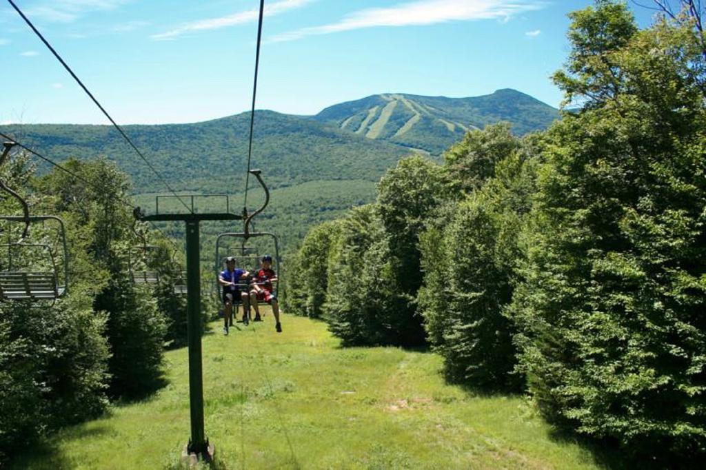 Golden Eagle Lodge Resort Waterville Valley Exterior photo